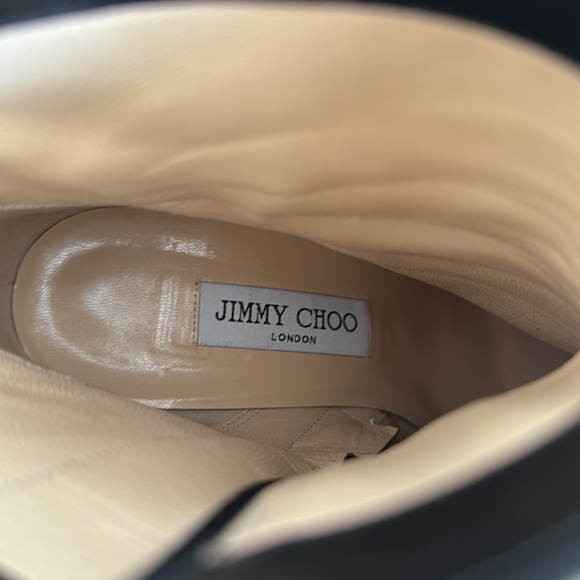 Jimmy Choo Henrietta Booties. Black/Black Leather and Suede. Size 39.5 - Picture 7 of 7